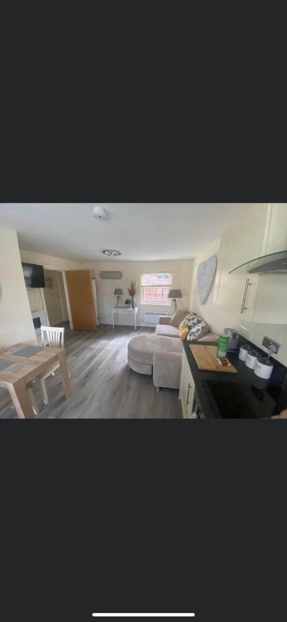 2 Bedroom Duplex Apartment Bawtry Exterior photo